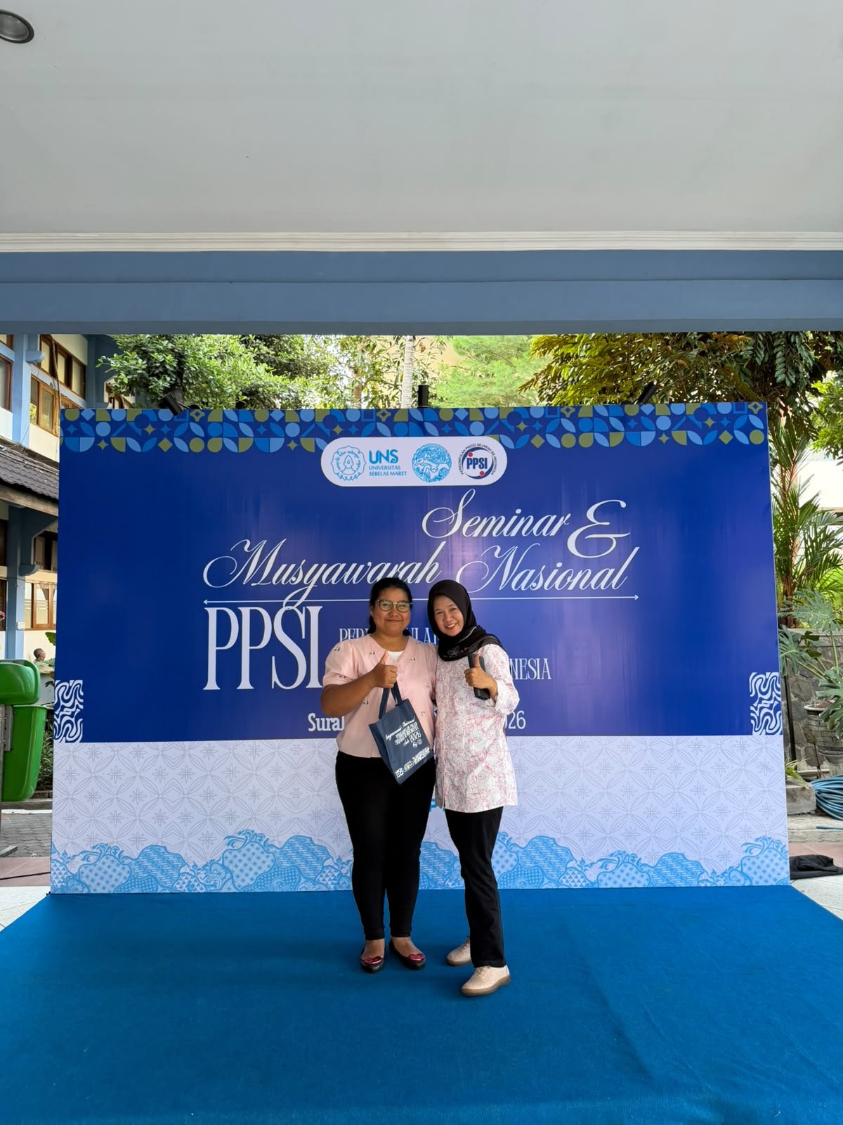 Dosen Ilmu Sejarah FIB Unkhair Hadiri Seminar Nasional dan Munas PPSI di UNS Solo
